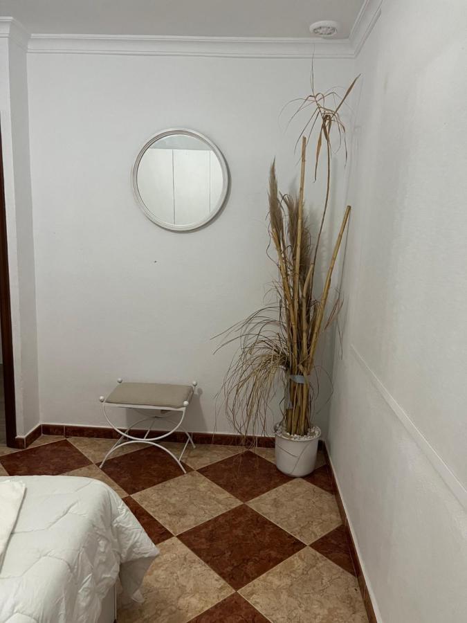 El Torreon 3 Apartment Lora del Rio Exterior photo